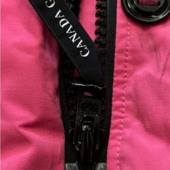Auth CANADA GOOSE Women’s Pink Down Filled Trillium Heritage Parka Size Medium - Picture 4 of 12